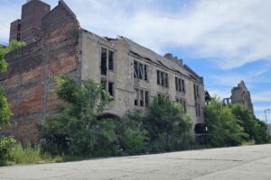 The first approach to the church.