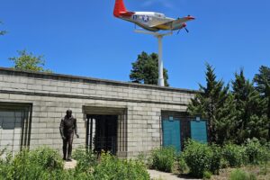 1000042476 1000042476