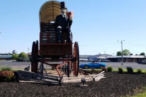 Railsplitter Covered Wagon Railsplitter Covered Wagon