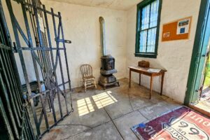 Inside 2 Cell Jail Inside 2 Cell Jail