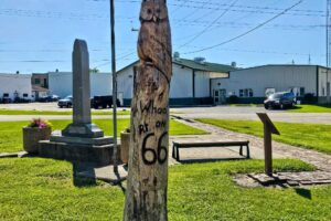 Route 66 owl carving Route 66 owl carving