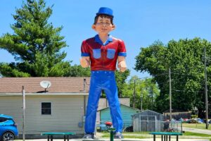 The "Snerd" giant The "Snerd" giant