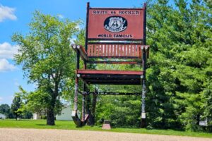 The worlds 2nd largest rocking chair The worlds 2nd largest rocking chair