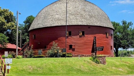 Arcadia Round Barn