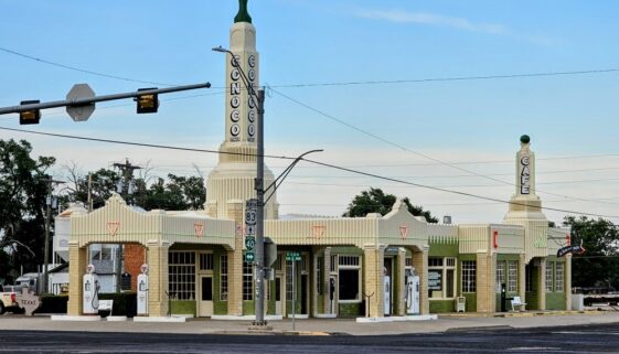 Shamrock Cafe & Conoco