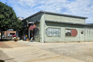 An interesting shop An interesting shop