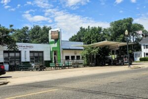 Old service station now Moe Dogs Grill Old service station now Moe Dogs Grill